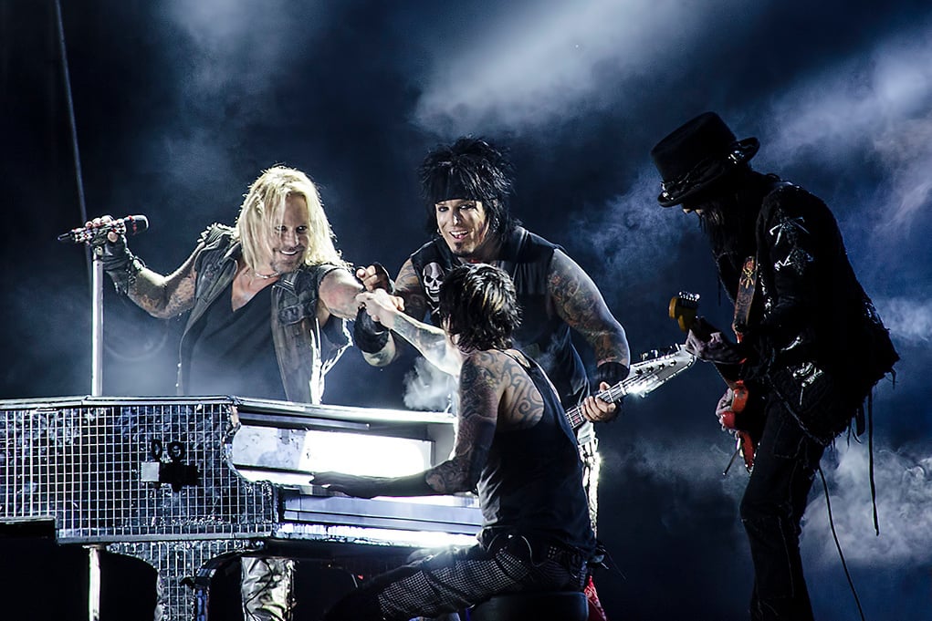 MÖTLEY CRÜE Claim "Decisive Victory" Over MICK MARS In Lawsuit As Arbitration Rejects All Claims