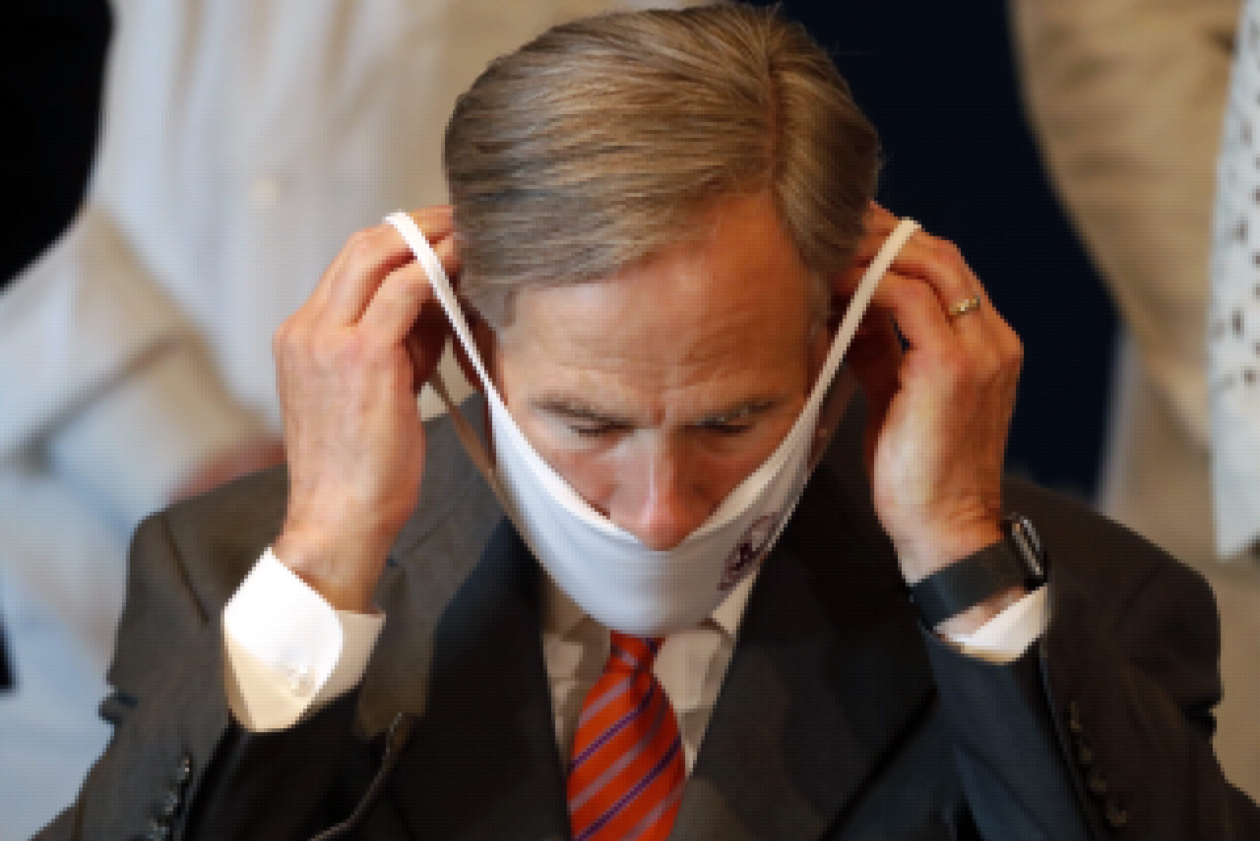 Abbott Lets His Mask Slip