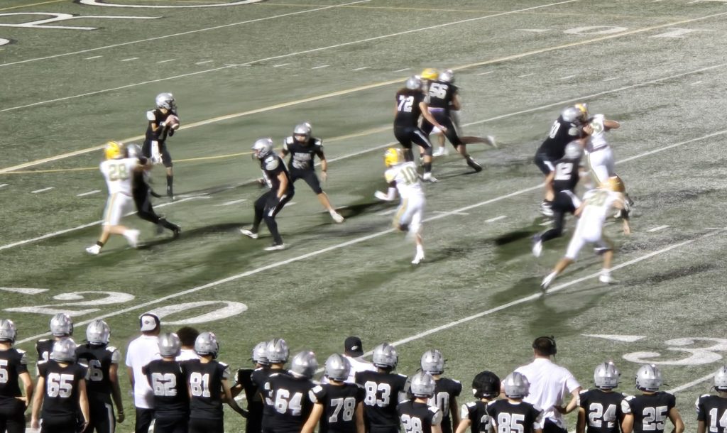 REPLAY: Galesburg Silver Streaks football vs Geneseo