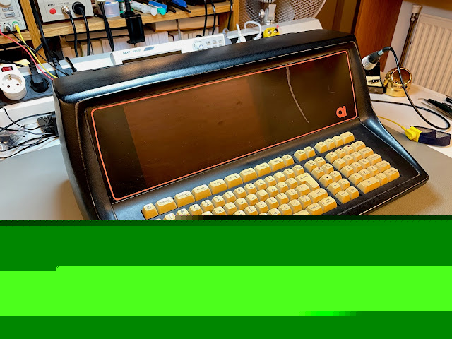 Comment on The First Microcomputer: The Q1 by k-ww