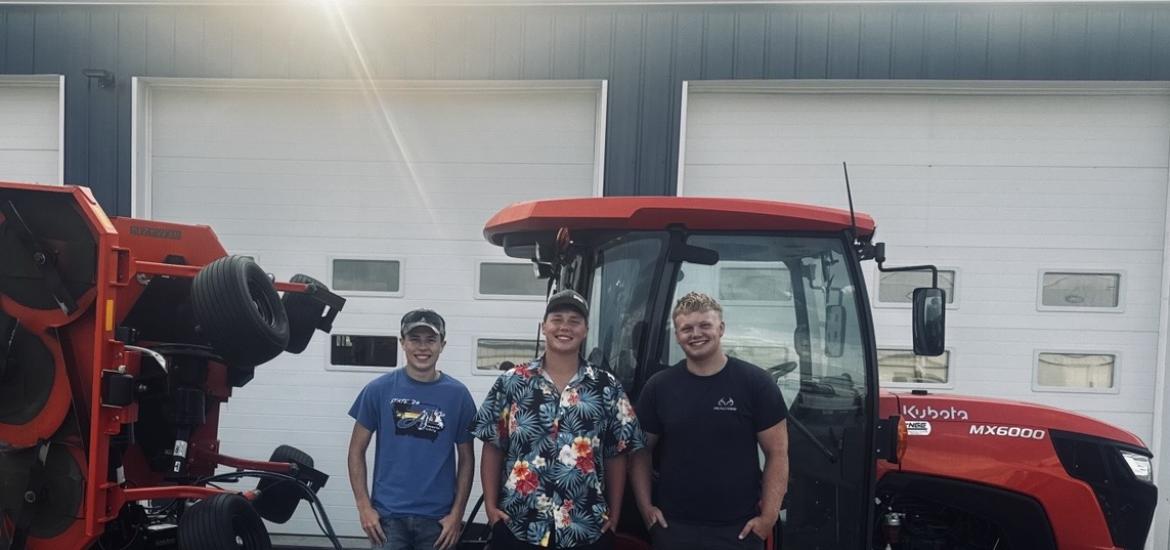 Three Local Teens Spend Summer Maintaining Anamosa School Grounds