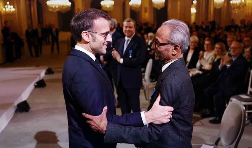 Pakistan-origin newspaper vendor gets top French award
