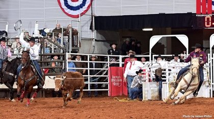 Wyatt/Torres break arena record with 3.3-second run in Fort Worth