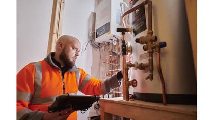 The HVAC Guide to Smarter Wireless: Cut Costs, Secure Devices, Keep Crews Moving