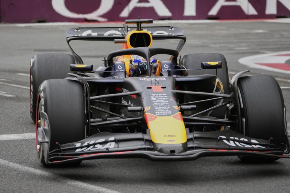 LIVE F1, GP Singapore 2025 in DIRETTA: Verstappen vuole riaprire il Mondiale, Ferrari per un sussulto d’orgoglio