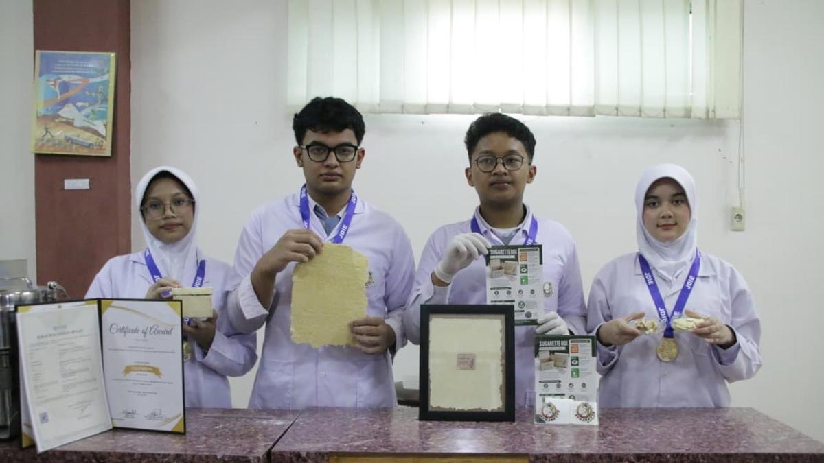 Puntung Rokok dan Ampas Tebu Antarkan Pelajar Medan Raih Medali Emas Jepang