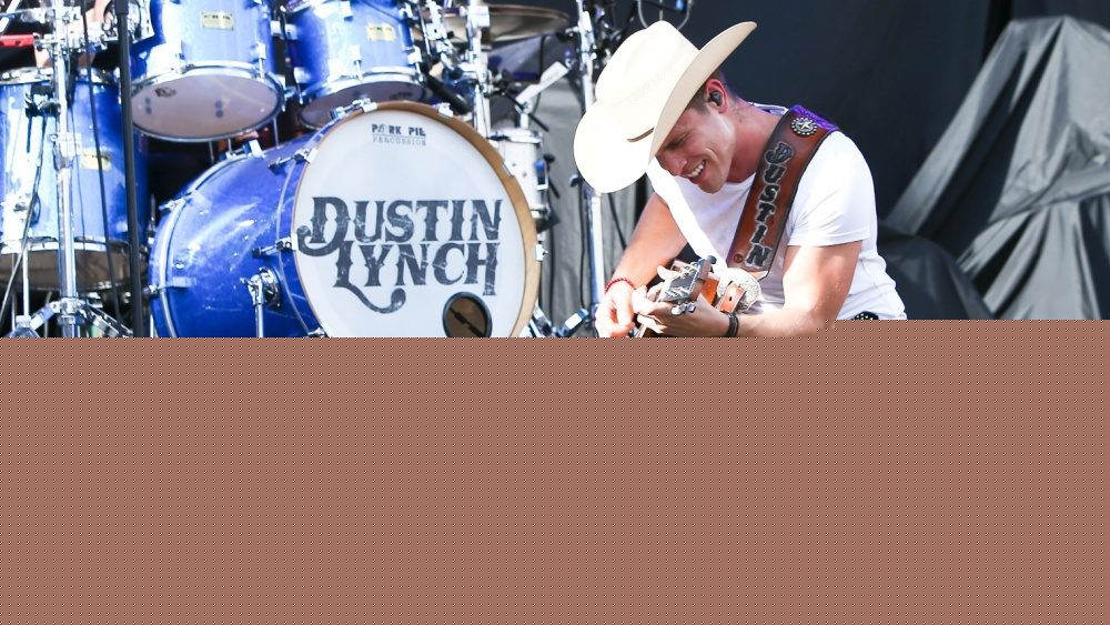 Dustin Lynch to celebrate career milestones with ‘Setlist Staples – 10 #1’s’ collection