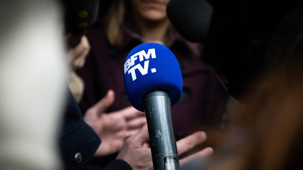 Incendies : "Il n'y a pas un Noir, pas un Arabe"... une vidéo raciste où apparaît un micro de BFMTV déclenche un tollé sur les réseaux sociaux, la chaîne dénonce les propos