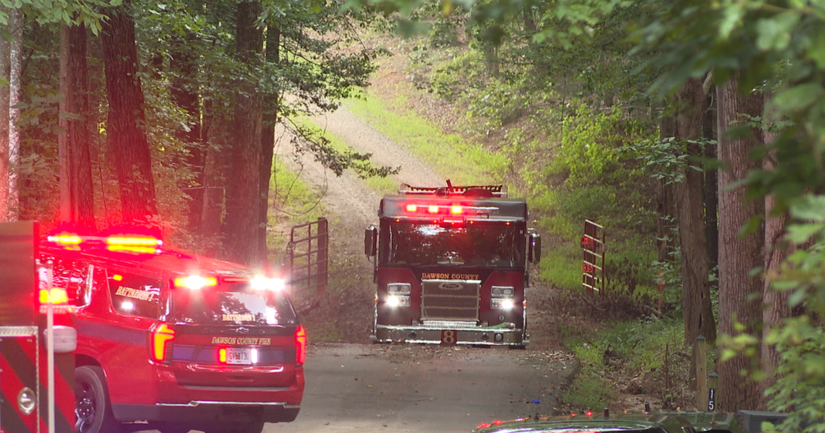 Small plane crashes near Elliot Field in Dawson County