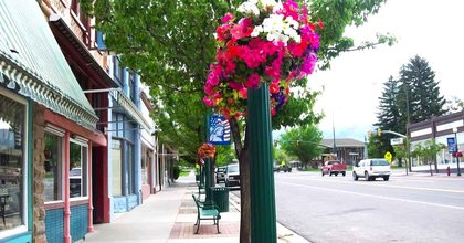 The Dreamy Small Town In Utah That Looks Straight Out Of Gilmore Girls
