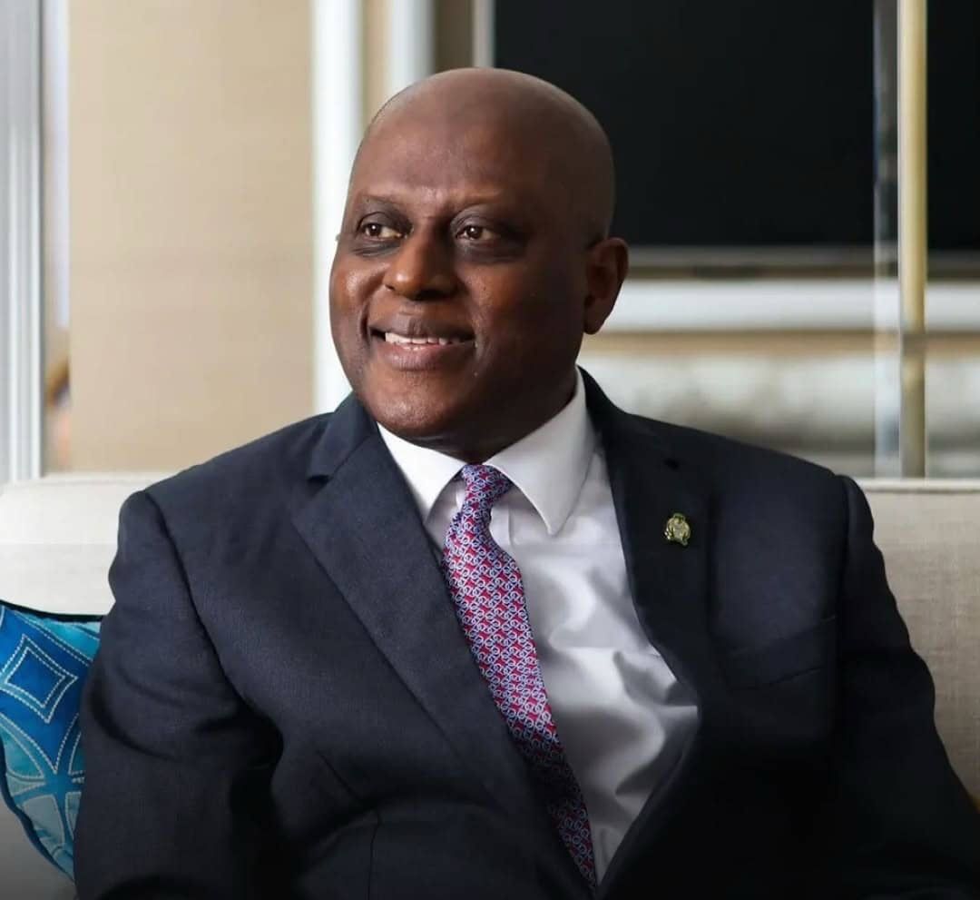 In Meeting with British Investors, Cardoso Reaffirms Commitment to Financial Sector Reform, Long-Term Capital