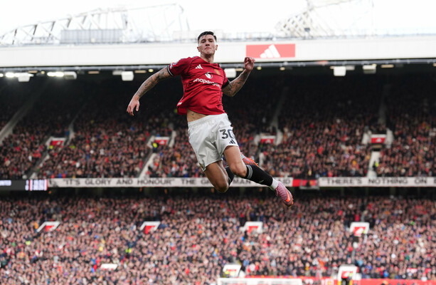 Man United beat Sunderland to ease the pressure on Ruben Amorim