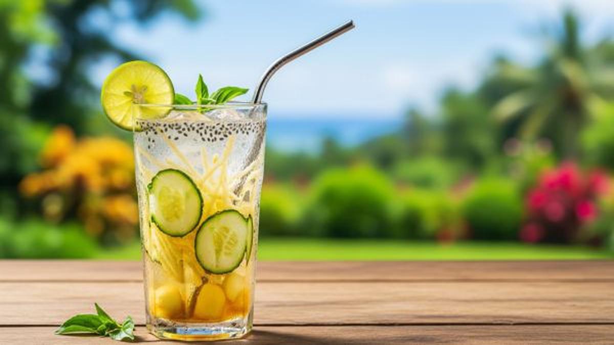 Cara Membuat Es Kuwut Melon dan Timun, Segar dan Mudah di Rumah