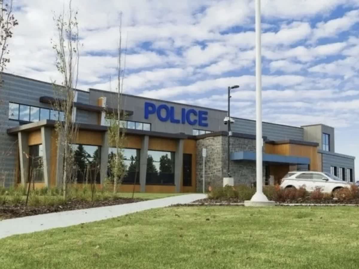 Parkland RCMP investigate youth assault