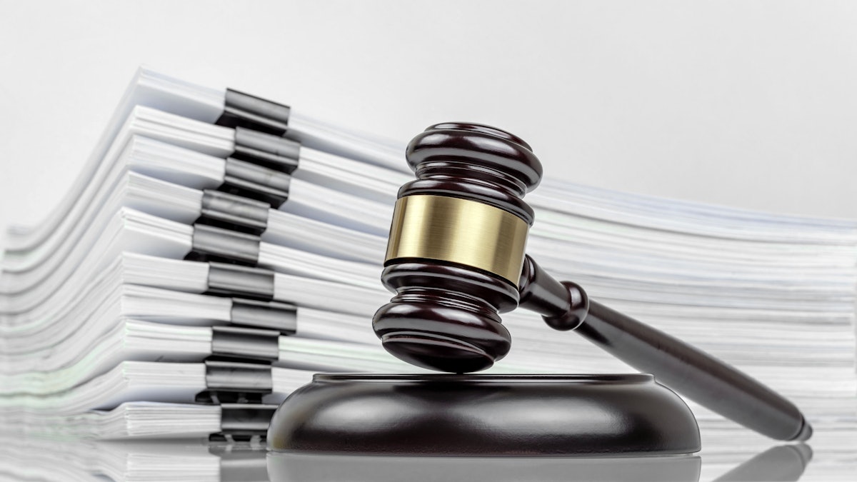 Dentist claims DSO went under and left a mess