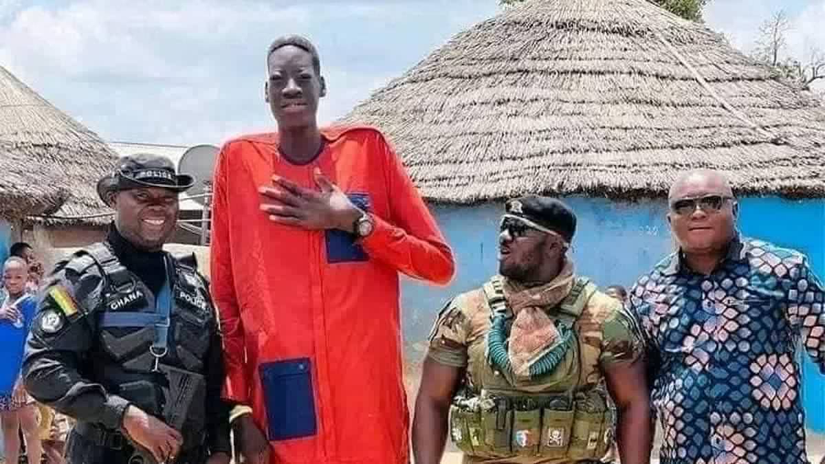 The giant who grew too much: 7ft 4ins Ghanaian dies aged 33 after complications from growing too tall
