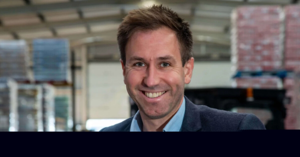Wholesaler Kitwave grows with South West takeover