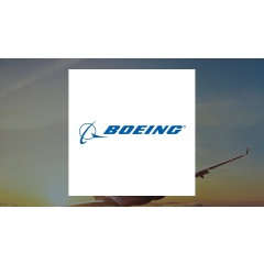 Boeing (NYSE:BA) Trading Down 3.1%  – Here’s What Happened