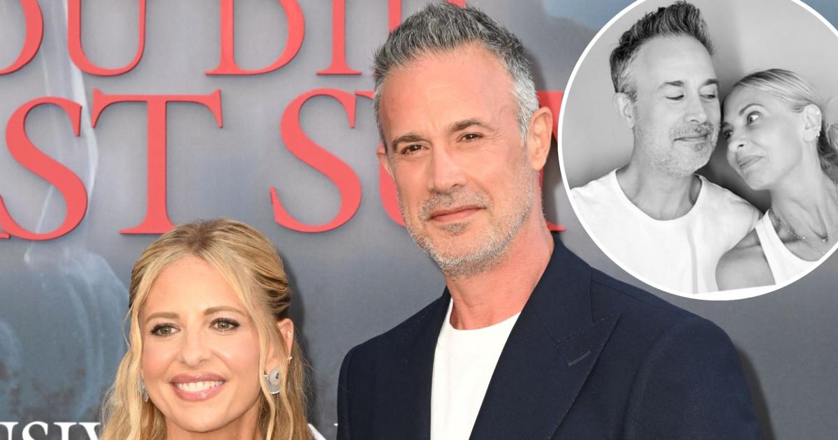 Sarah Michelle Gellar Gushes Over 'Handsome' Freddie Prinze Jr. in Rare Pics