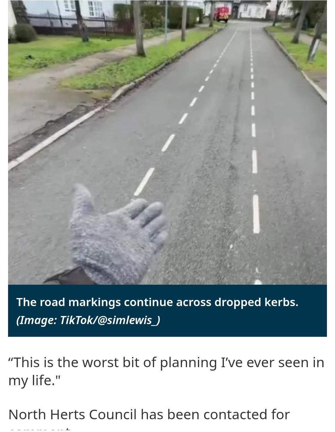 You Had One Job - Parking allocation on both sides of the road in the UK
