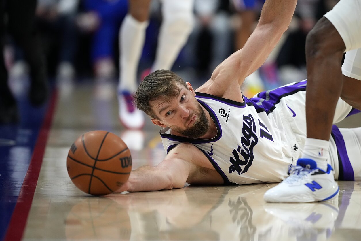Sabonį su „Kings“ pražudė Maxey metimas