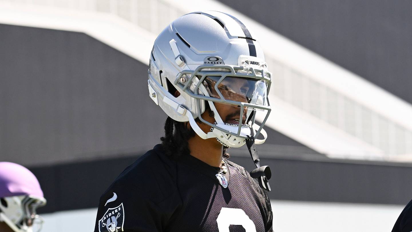How Raiders’ Cousins Will ‘Lean On’ WR Jalen Nailor