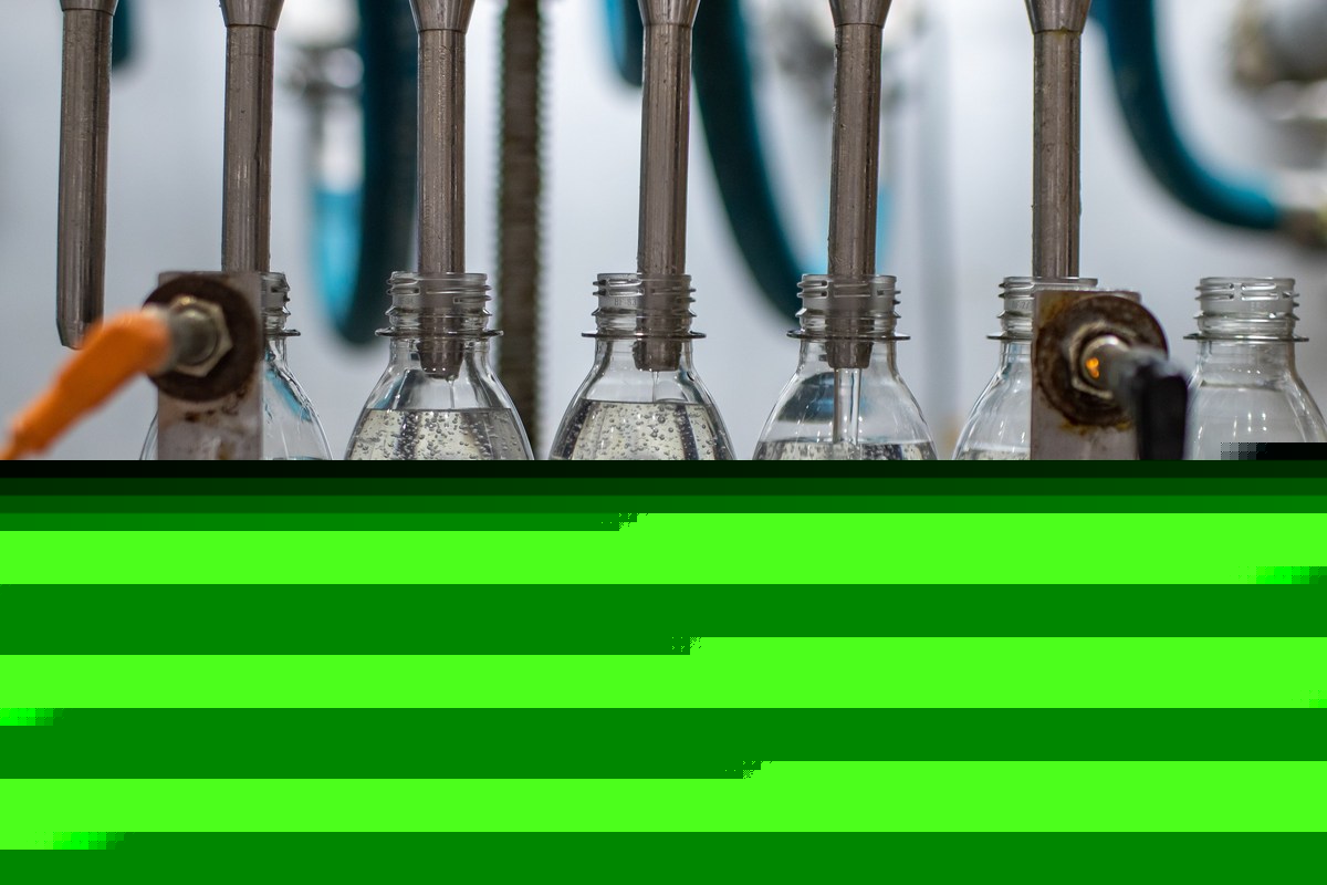 How A Jacket Made In Texas Can Harvest Water From Thin Air