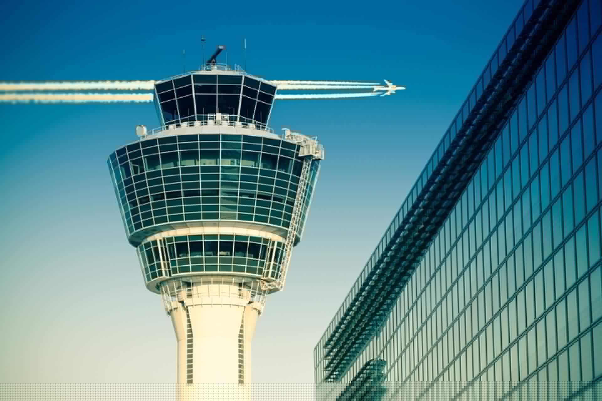 SkyDeck: Optimizing airspace and obstacle management with AI and GIS
