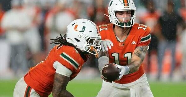 Miami rises to No. 2, Oklahoma enters top 10 in AP poll