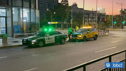 Procedimiento policial en Ñuñoa tras hallazgo de un hombre fallecido en la vía pública