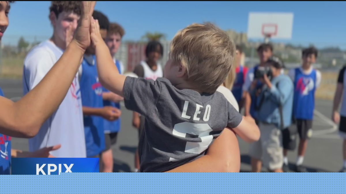 San Anselmo community surprises young basketball fan after mom’s heartfelt online request