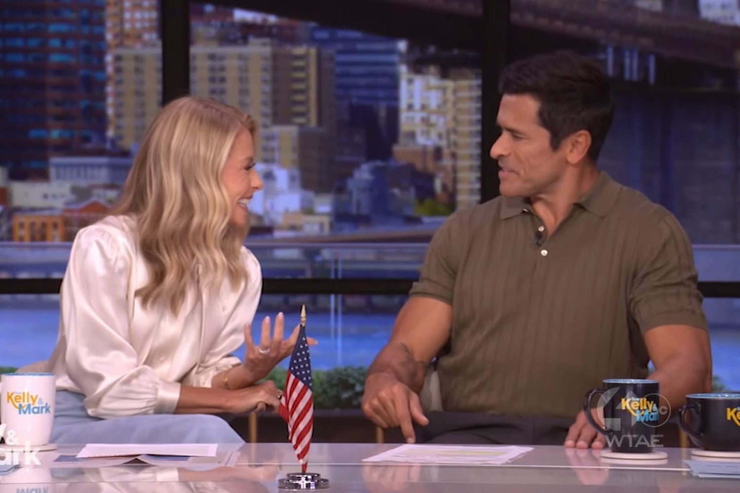Kelly Ripa admits she wants 'to scream' when Mark Consuelos interrupts her 'alone time'
