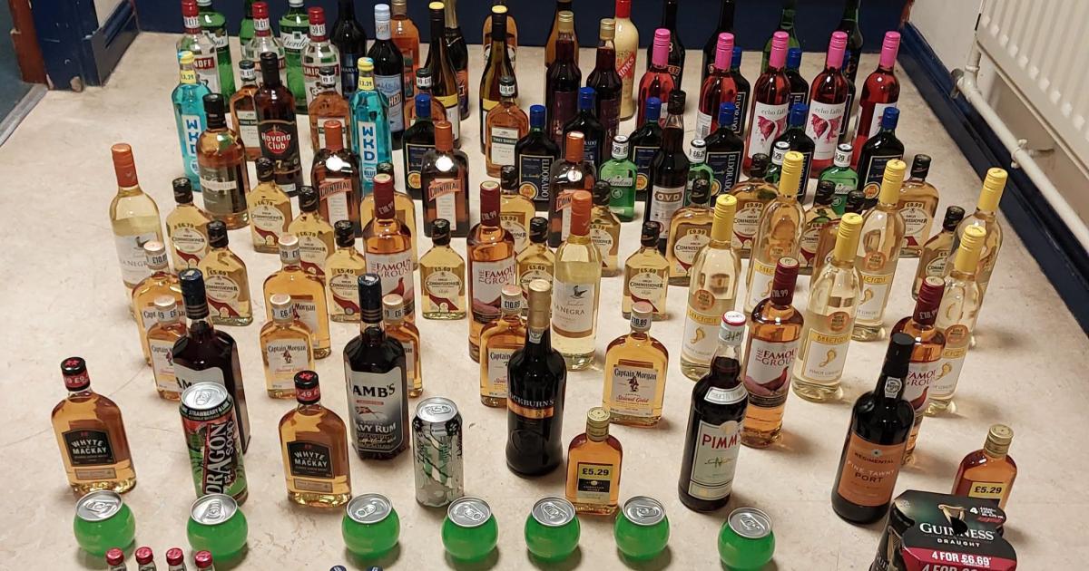 Police seize £1,600 of alcohol from Inverkeithing shop