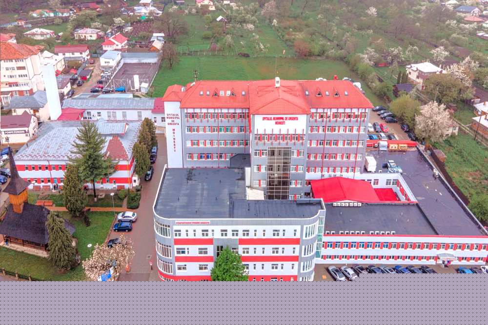 Prefectura Bacău a atacat în instanță hotărârea Consiliului Local Moinești privind rezilierea contractului de management al spitalului