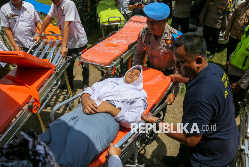 Kasus Keracunan MBG Kembali Terjadi, Ratusan Siswa SMA 2 Kudus Jadi Korban
