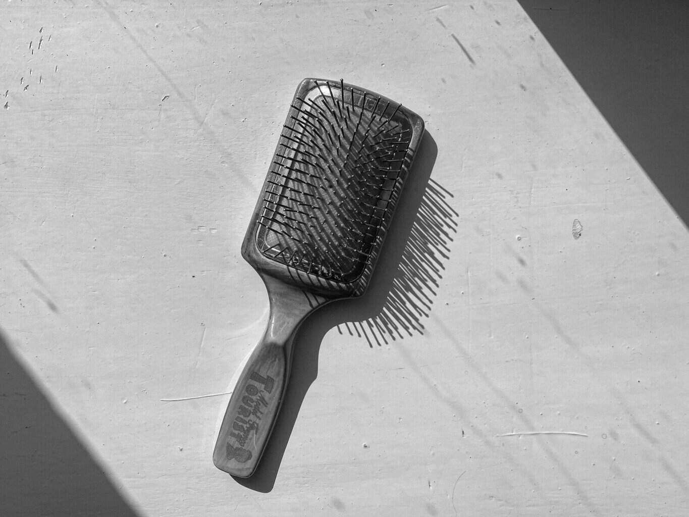 Storytime with Houdi – Hairbrush…