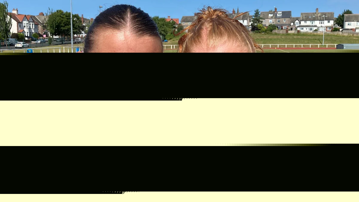 Deaf athlete 'lucky' to have twin sister