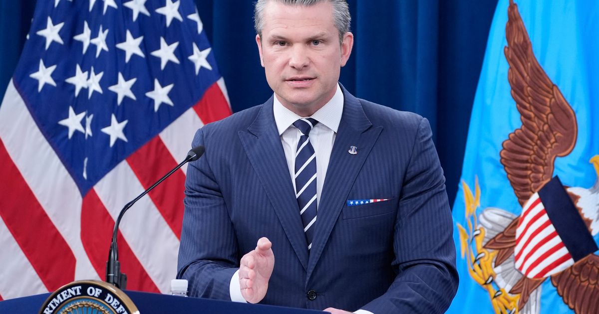 Oglasio se Pentagon: Pit Hegset smenio šef kabineta sekretara mornanice SAD - ovo je samo početak