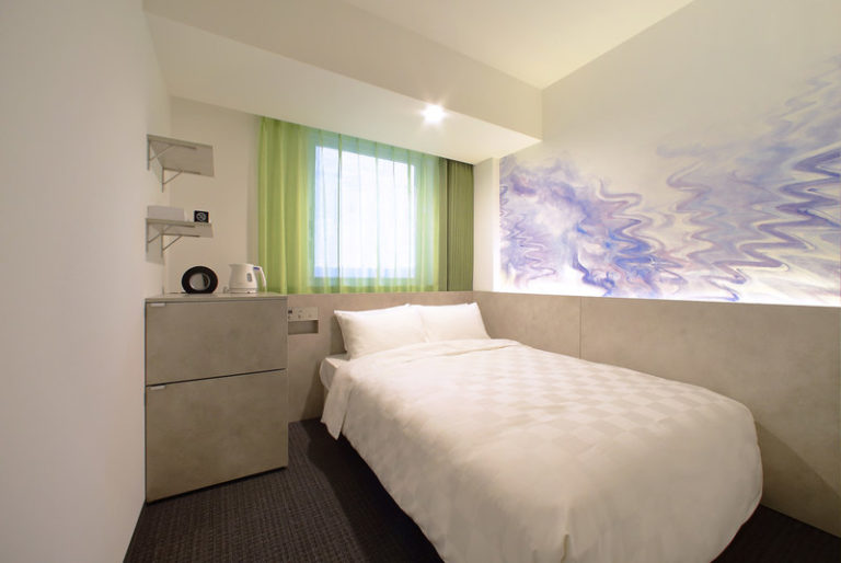 Comment on Art Gallery or Hotel? Hotel Oriental Express in Tokyo Ginza by Instagram URL Shortener