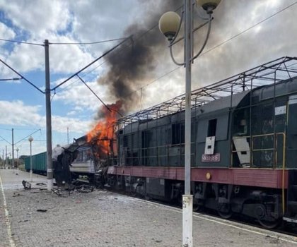 At Least 1 Dead, Dozens Hurt in Russian Strike on Rail Station