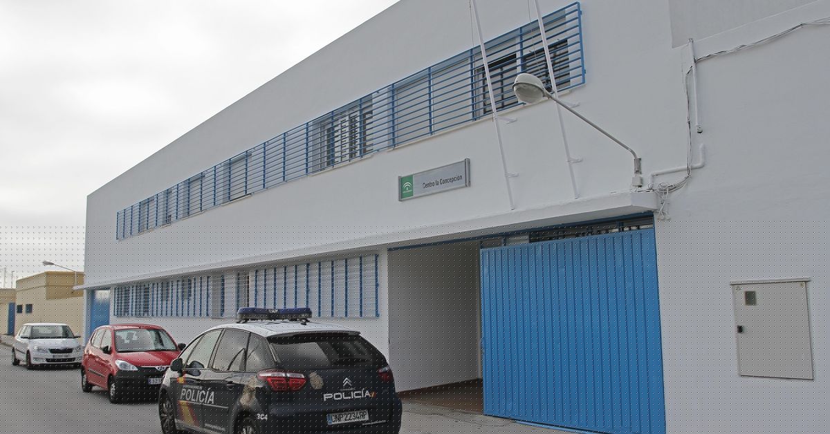 Los centros de acogida de Algeciras y La Línea, a la espera de la posible llegada de menores migrantes de Ceuta