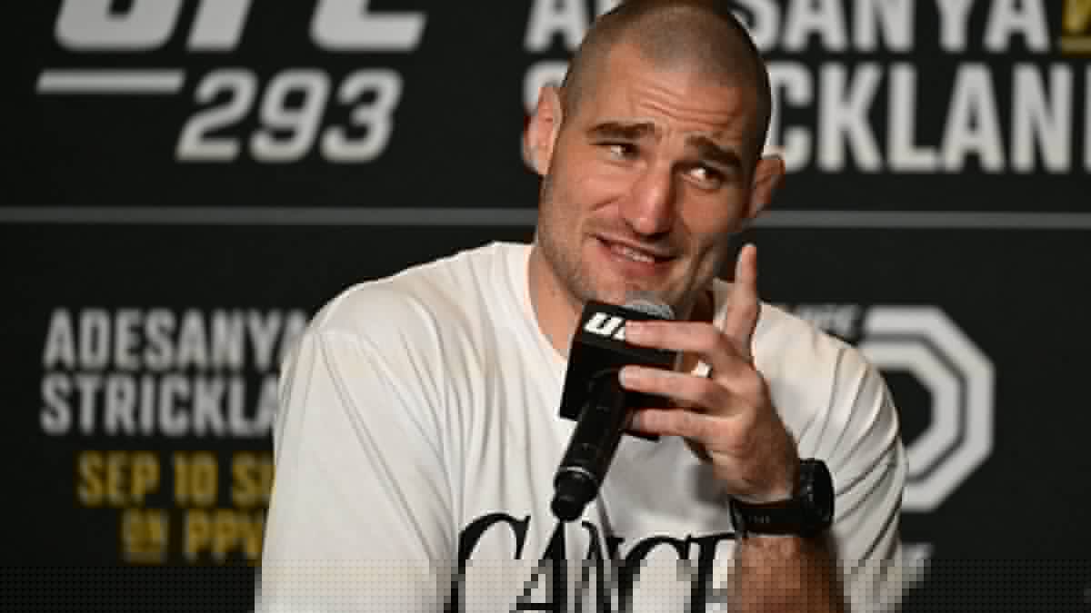 "À mes yeux, Israël est en train de commettre un génocide", le combattant américain de MMA Sean Strickland révèle comment les images de Gaza ont radicalement changé ses convictions
