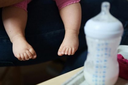 Les plaintes s'accumulent en France dans le dossier des laits infantiles