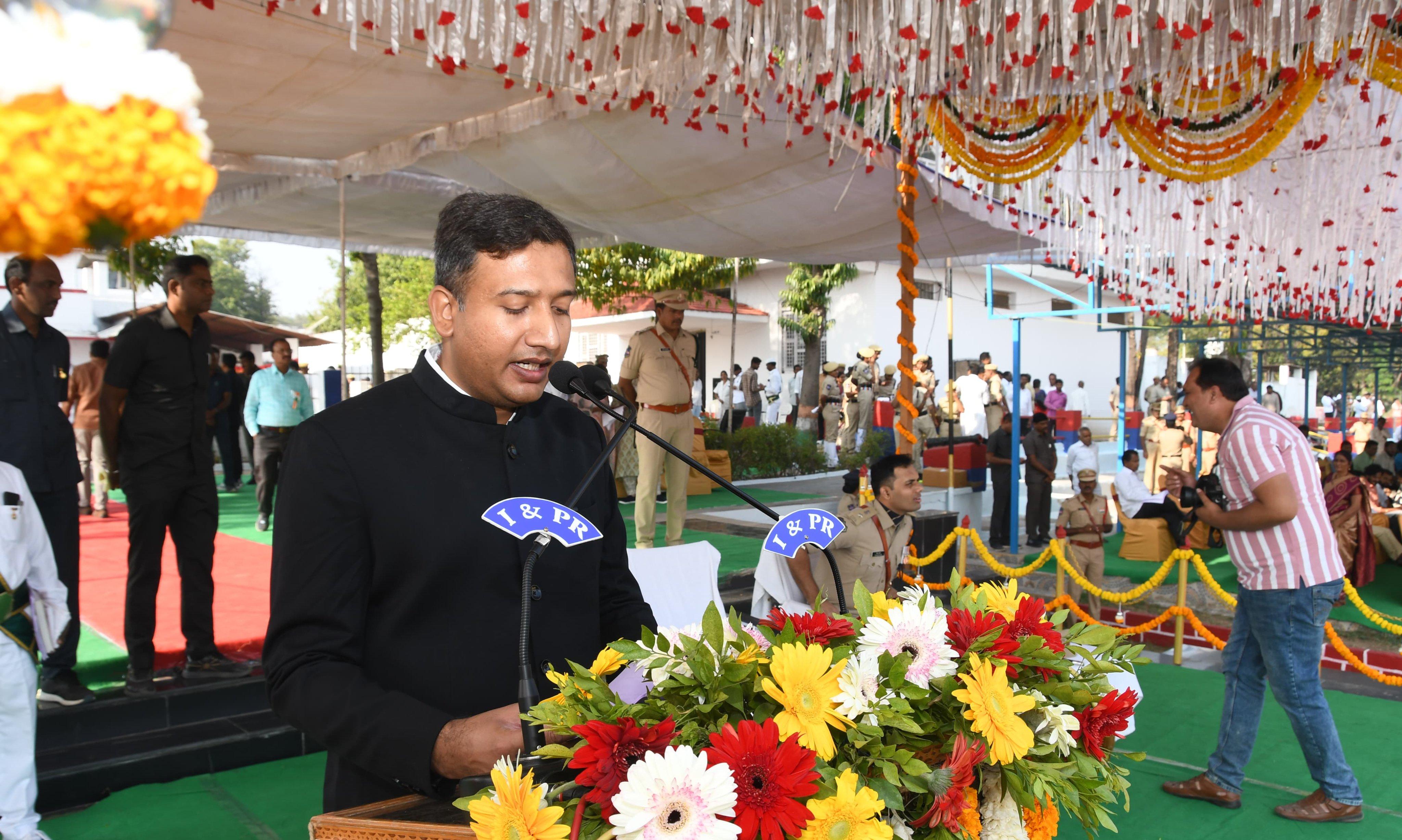 Telangana: Adivasi Leaders Take Oath To Fight For Rights On Jal, Jangal And Jameen