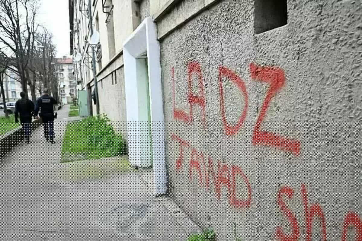 Enfance à Marseille, rôle au cinéma, rivalité avec le clan Yoda… Ce que l’on sait sur Mehdi Laribi, le chef présumé de la DZ Mafia interpellé en Algérie