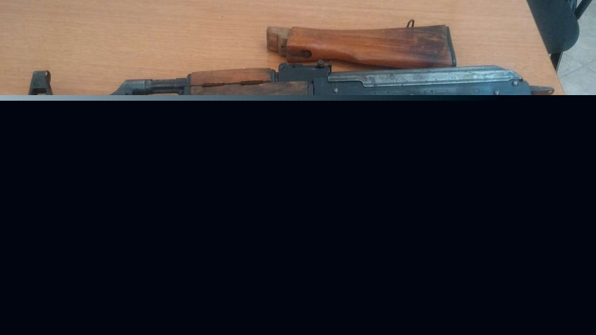 Të shtëna në Pejë, i dyshuari pranon veprën – dorëzon armën me shtatë fishekë