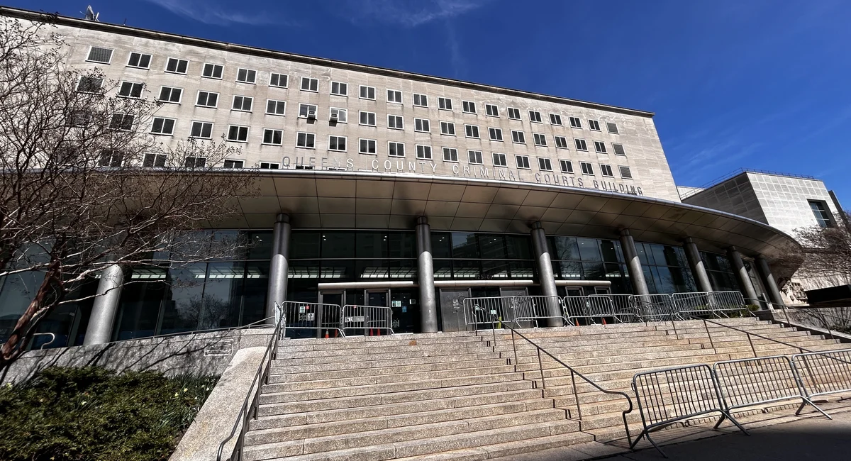 Queens judge with record of legal errors doesn't have to retire, court officials say