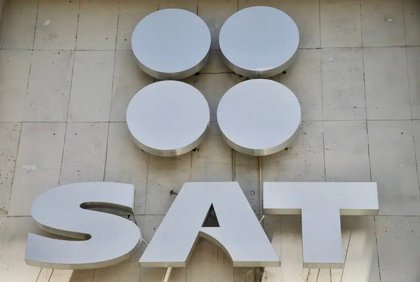 SAT condona deudas fiscales en 2026: requisitos para borrar multas