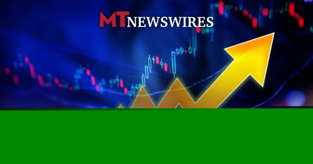Singapore Shares Surge Over Rebound in Chipmaker Stocks; HS Optimus Zooms 17%