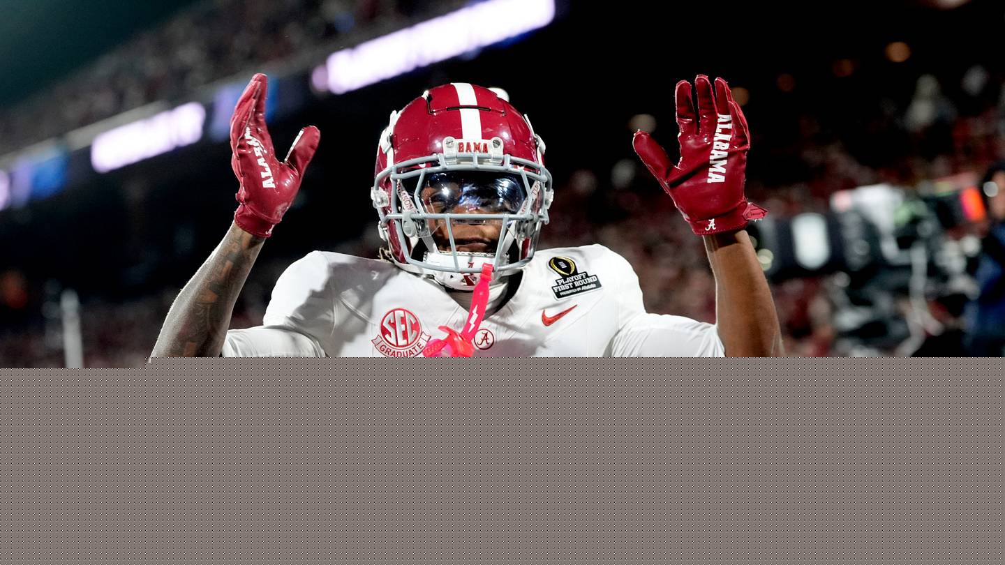 Isaiah Horton Gives Texas A&M an Answer It Didn't Have Last Season